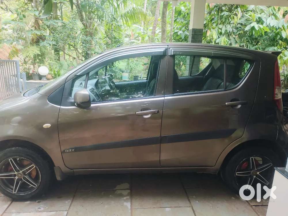 Maruti Suzuki Ritz 2011 Petrol 90000 Km Driven