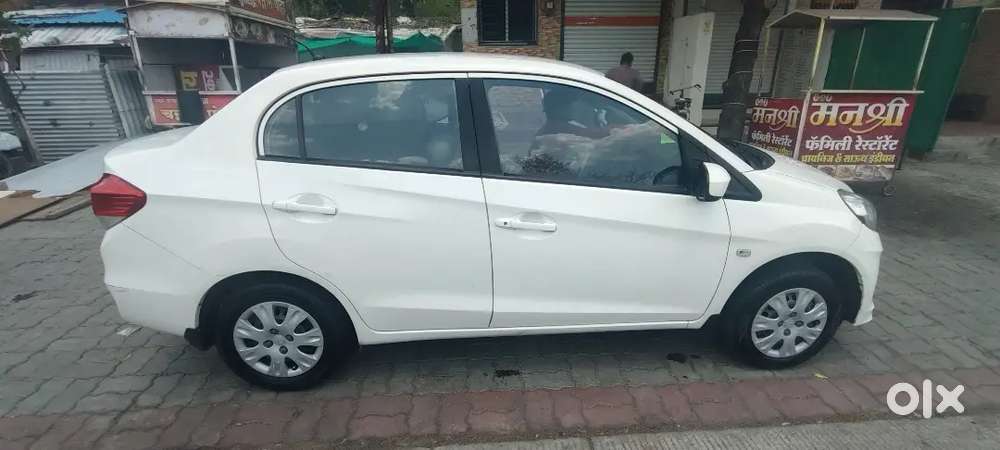 Honda Amaze 2014 Petrol Well Maintained