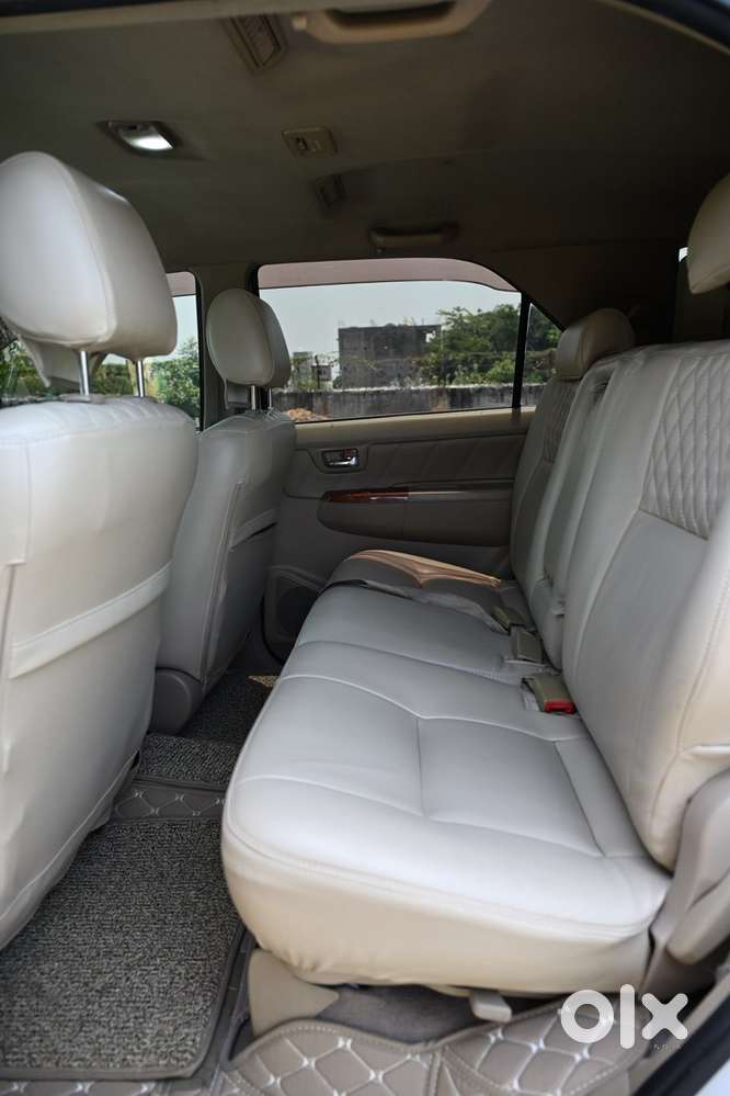 Toyota Fortuner Diesel 2010