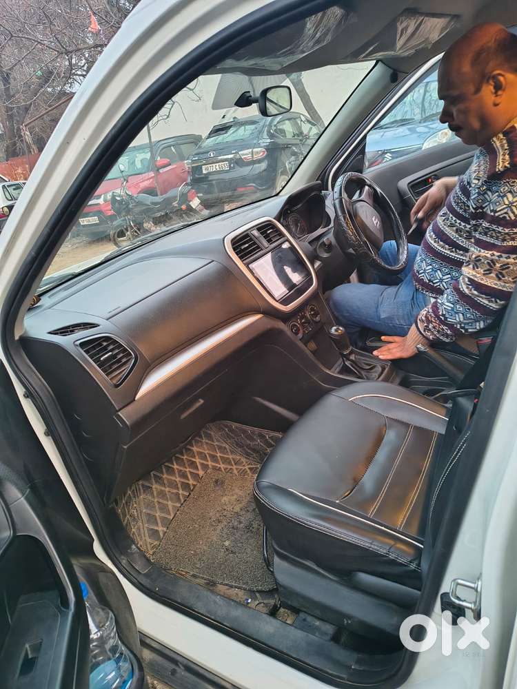 Maruti Suzuki Brezza 1.5 Vxi Smart Hybrid, 2020, Petrol