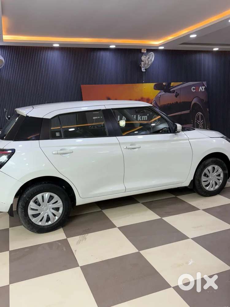 Maruti Suzuki Swift Vxi, 2024, Petrol