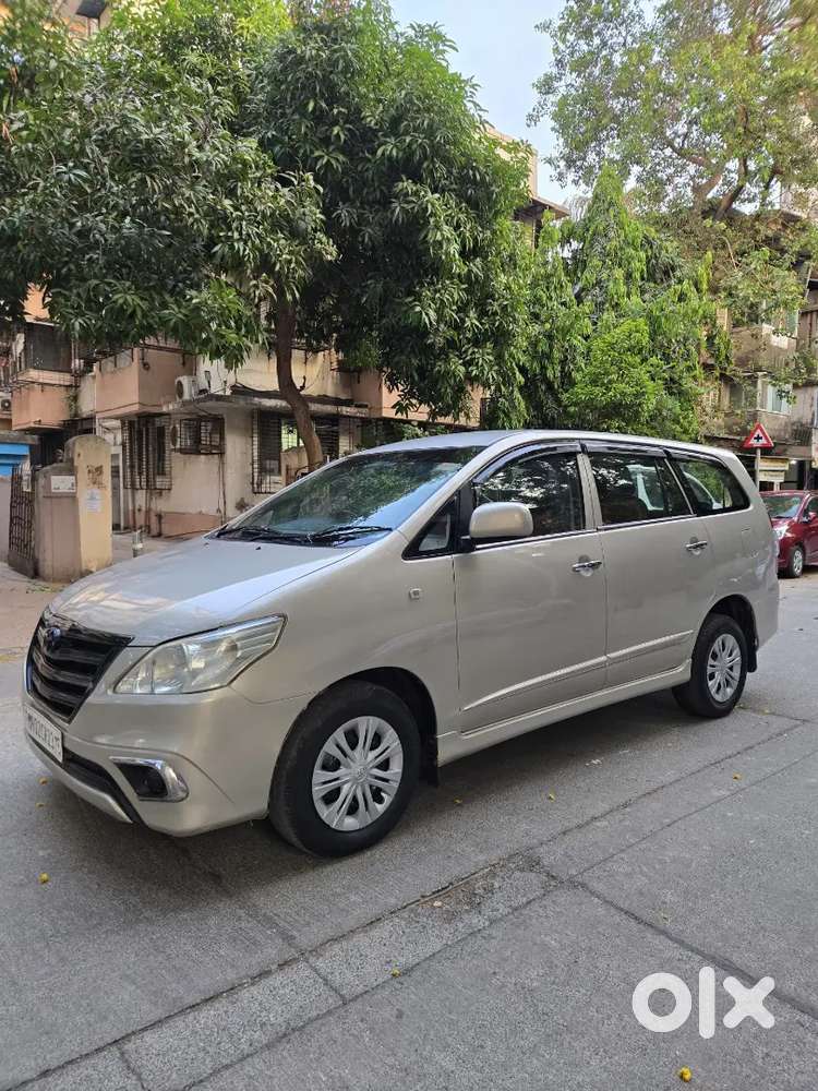 Toyota Innova 2014 Diesel Well Maintained