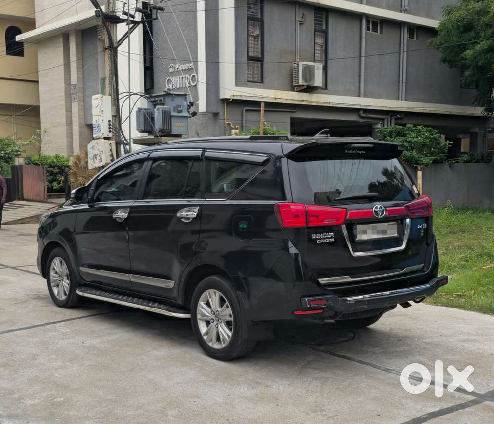 Toyota Innova Crysta 2.4 Z 7 Str, 2018, Diesel