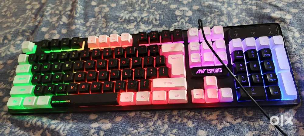 Backlit Gaming Keyboard (Excellent Condition)
