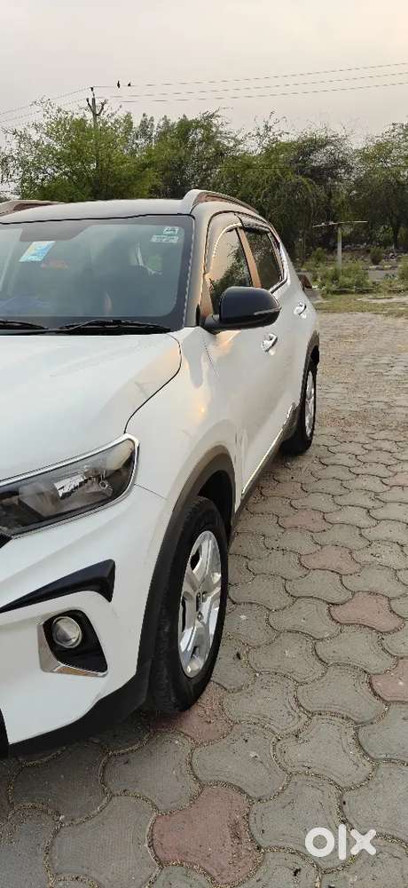 Kia Sonet 2022 Diesel 40858km Driven