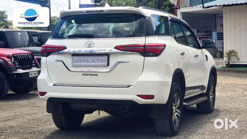 Toyota Fortuner 4x2 At, 2023, Diesel