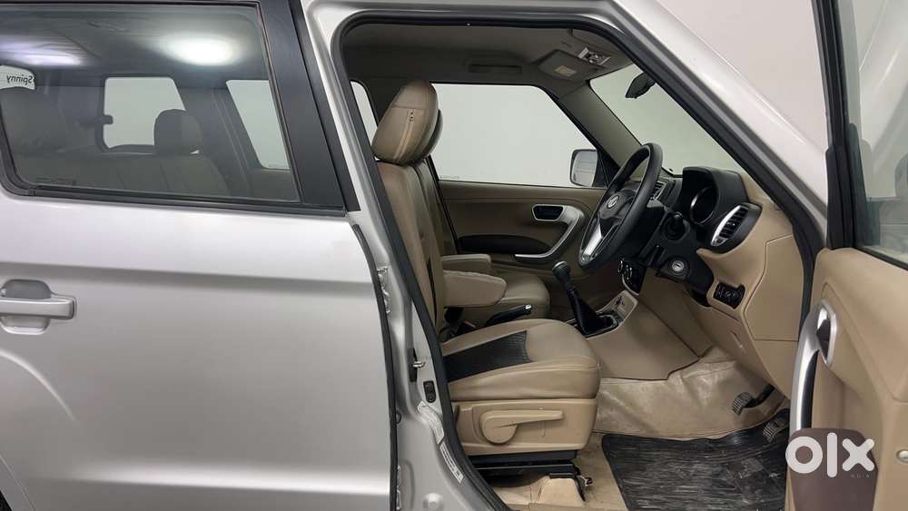 Mahindra Tuv 300 Mhawk100 T8, 2016, Diesel