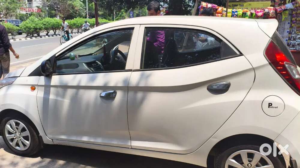 Hyundai Eon Magma+ Petrol 2,10,000 Selling Price