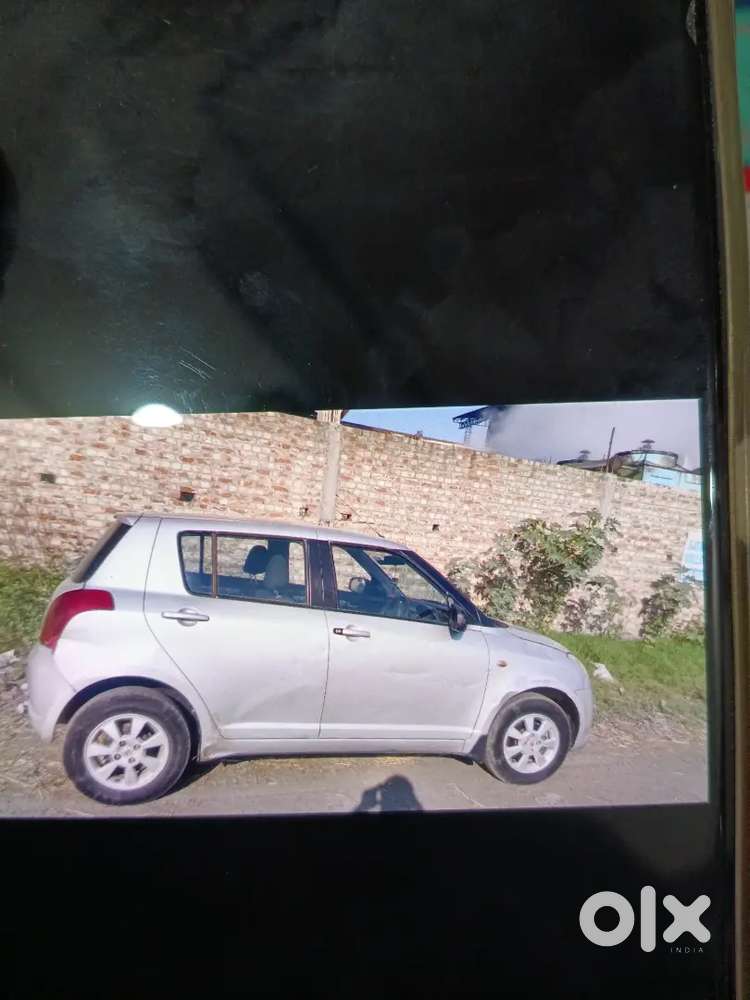 Maruti Suzuki Swift 2005 Petrol 42242 Km Driven