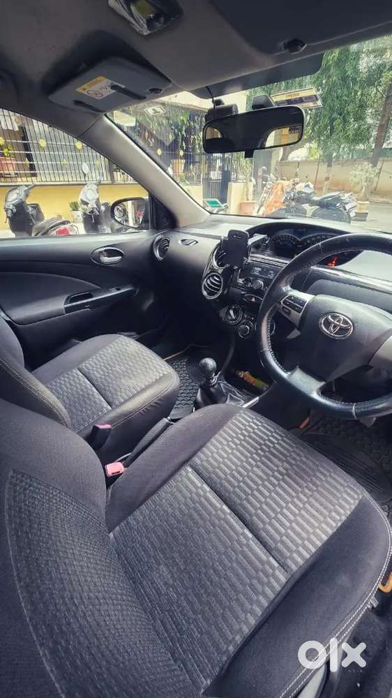 Toyota Etios Cross 2015 Diesel Well Maintained