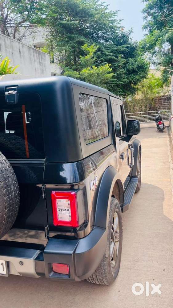 Mahindra Suv Petrol 2022