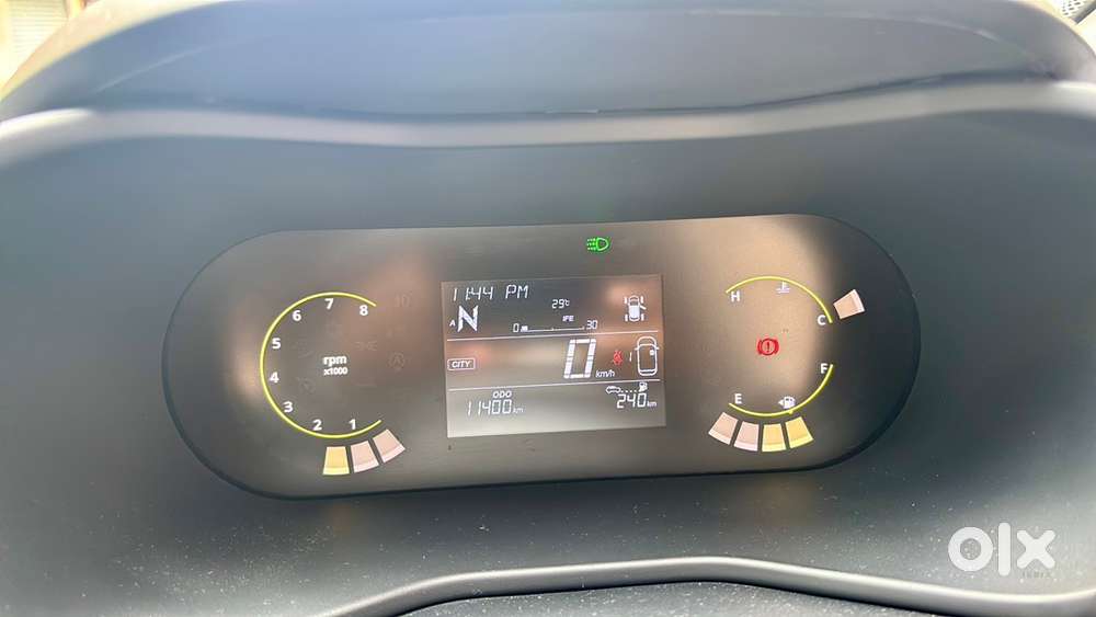2024 Tata Nexon Smart+ Amt  11.4k Km  Single Owner  Insurance 2027