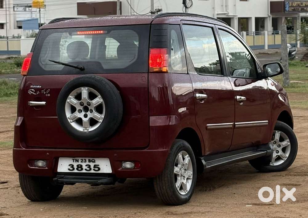 Mahindra Quanto C8, 2013, Diesel