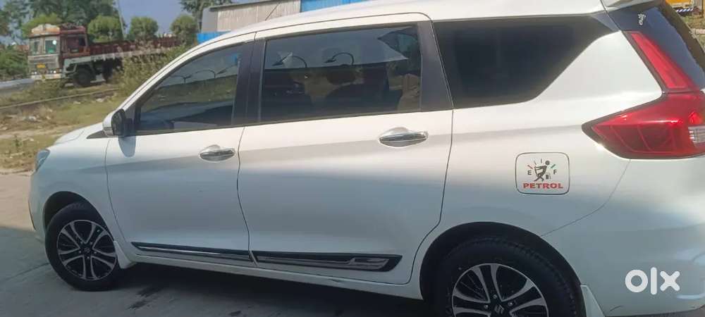 2023 Maruti Suzuki Ertiga Zxi Shvs