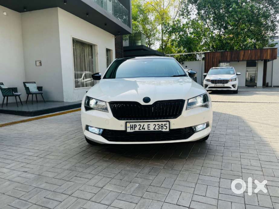 Skoda Superb 2.0 L&k Tsi At, 2018, Petrol