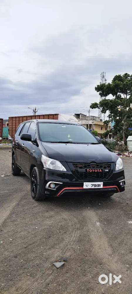 Toyota Innova 2.5 Diesel 2011 Full Modified Super Condion Hr Vehicle