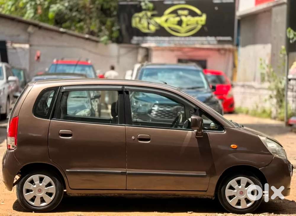 Maruti Suzuki Zen Estilo Vxi Bsiv, 2010, Petrol