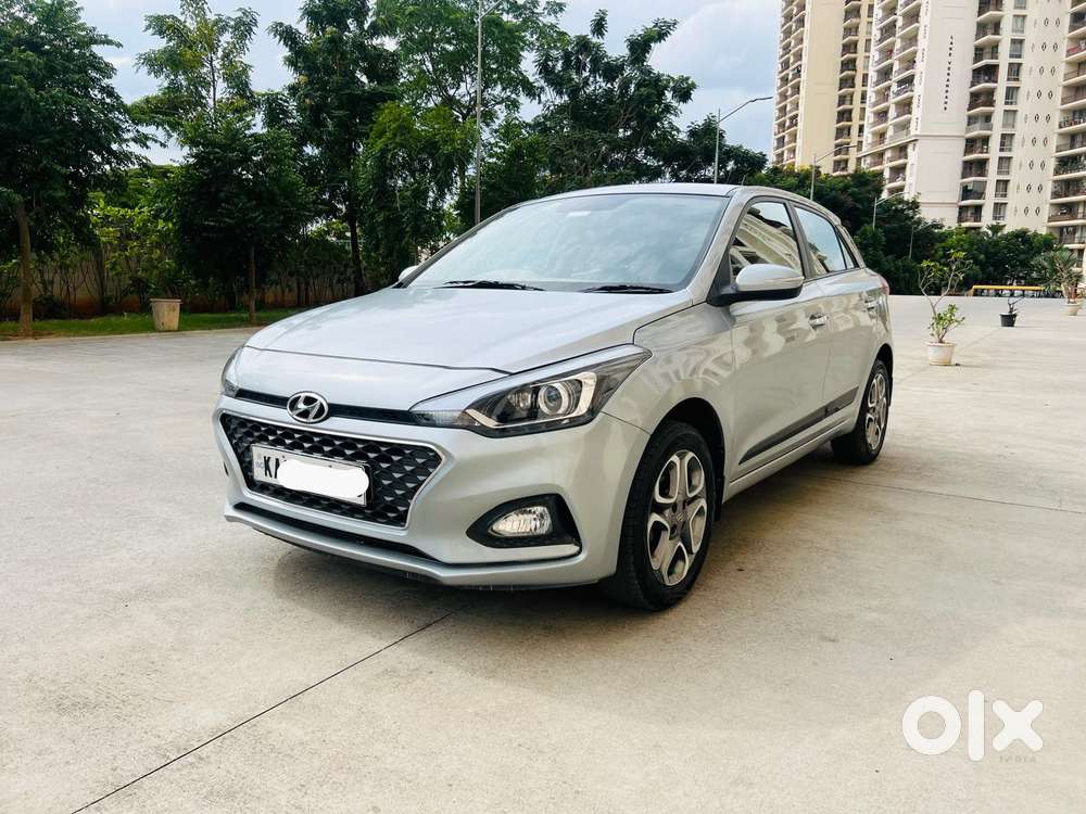 Hyundai Elite I20 1.2 Asta (o) Cvt, 2019, Petrol