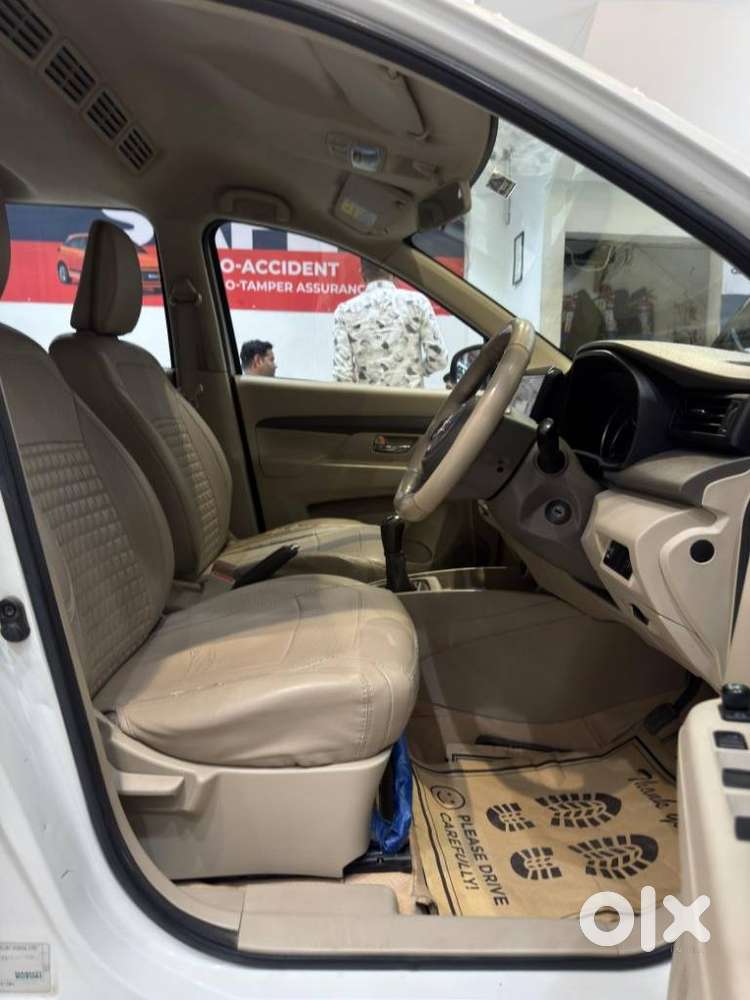 Maruti Suzuki Ertiga 2022-2023 Vxi Cng, 2022, Petrol