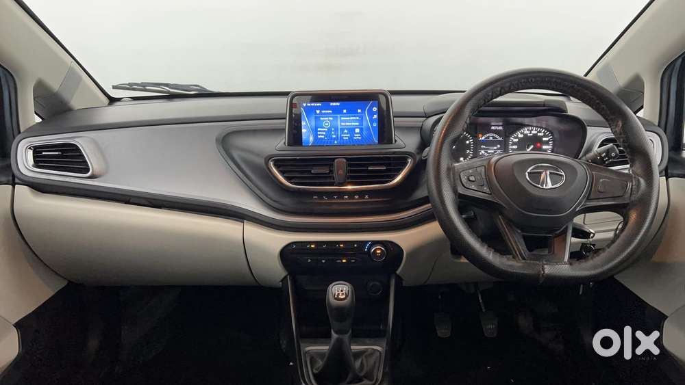 Tata Altroz Xm Plus Petrol, 2022, Petrol
