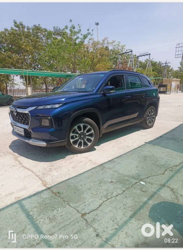 Maruti Suzuki Grand Vitara 5 Seater 2023 Petrol Well Maintained