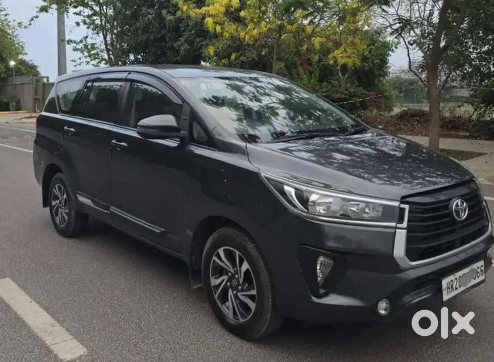 Toyota Innova Crysta 2021 Diesel 95000 Km Driven