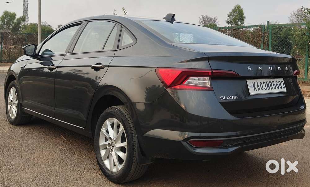 Skoda Slavia 1.0 Ambition Tsi, 2023, Petrol