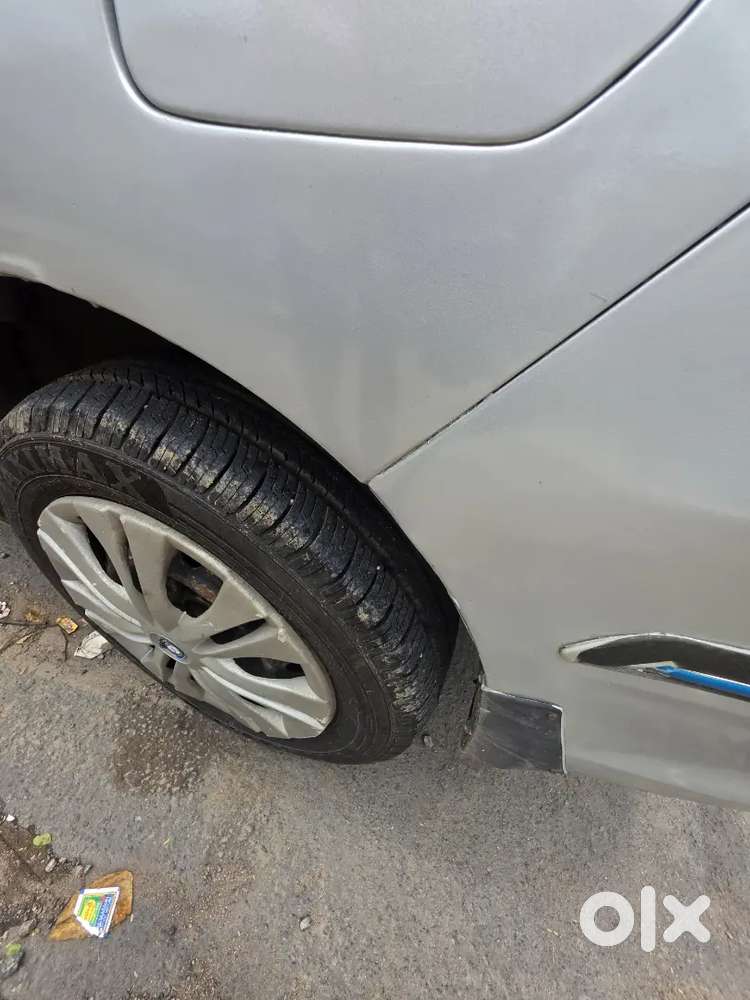 Maruti Suzuki Ertiga Zdi 2014