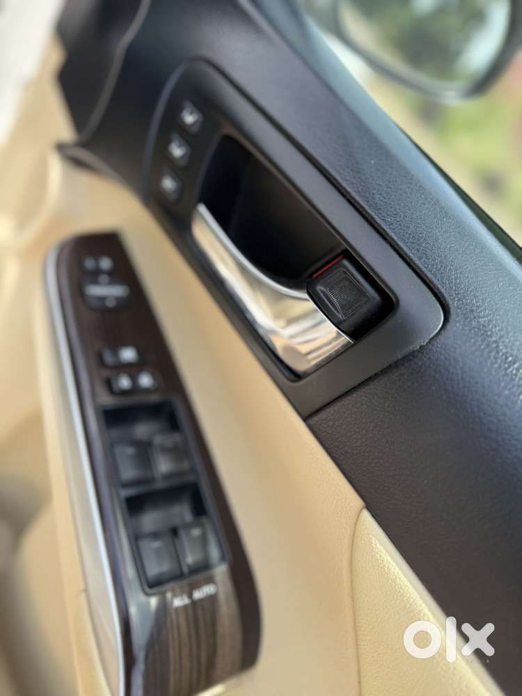 Toyota Camry Hybrid 2.5, 2017, Petrol
