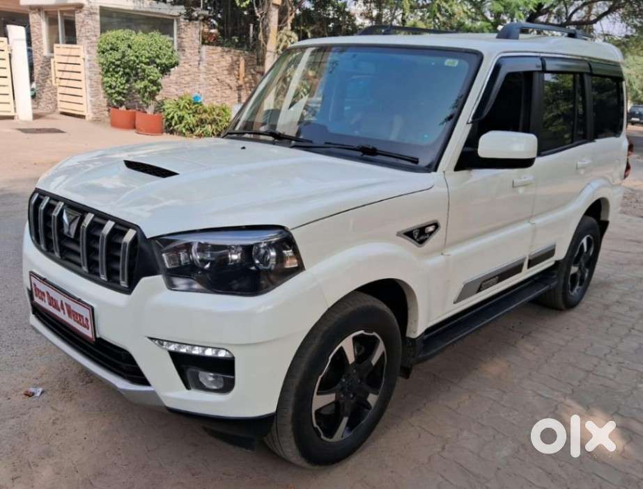 Mahindra Scorpio Classic 2.2 S 11 Mt 7 Str, 2023