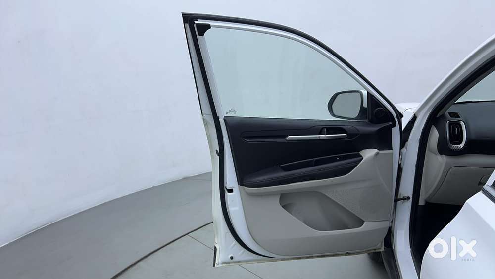 Kia Sonet Htx D, 2023, Petrol