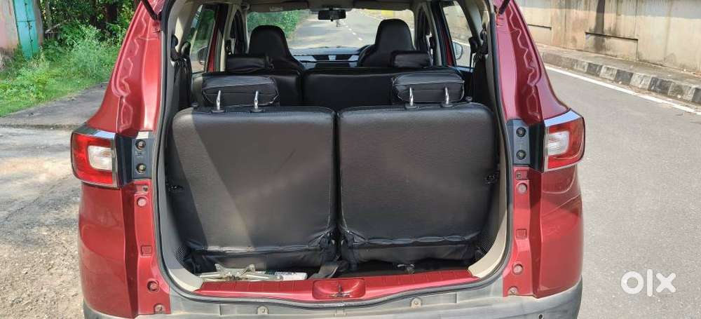 Renault Triber Rxt, 2020, Petrol