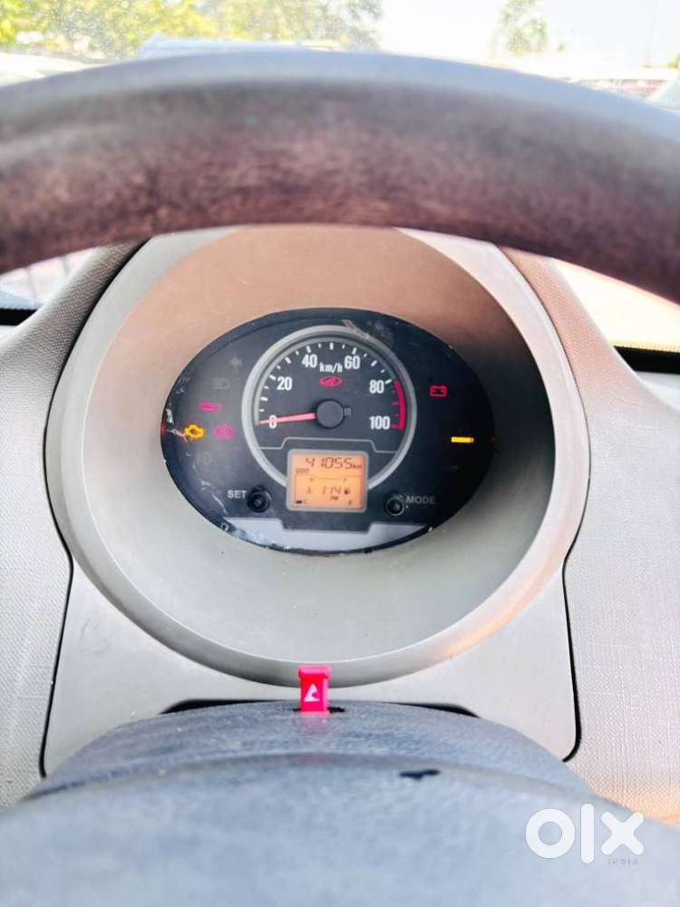 Mahindra Jeep, 2022, Petrol