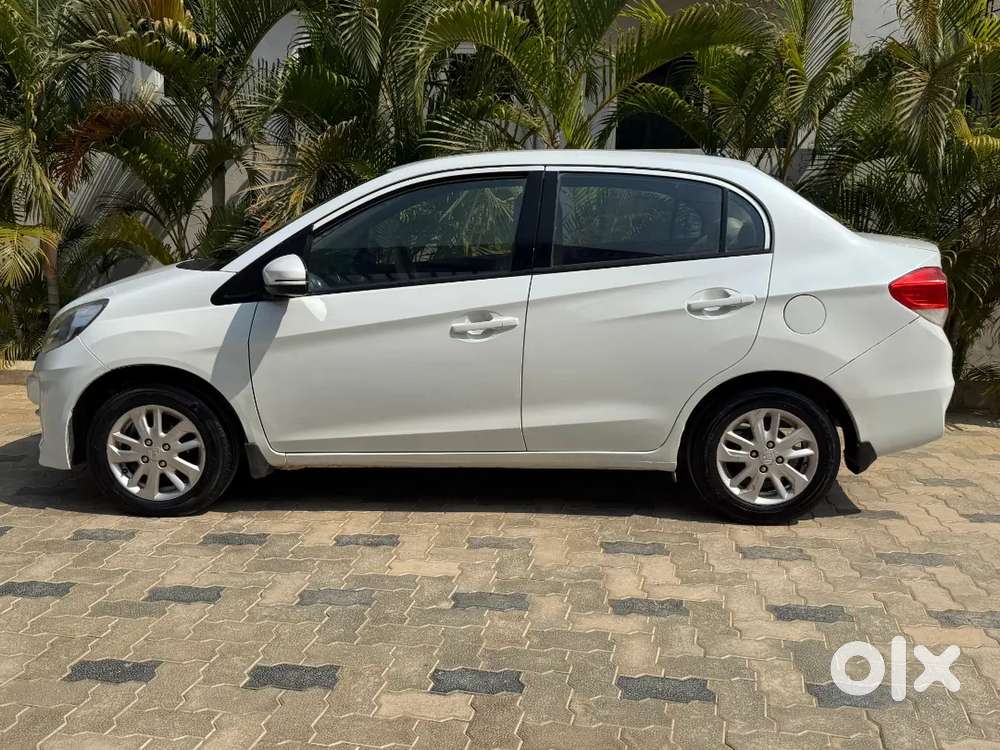 Honda Amaze 1.5 E 2015