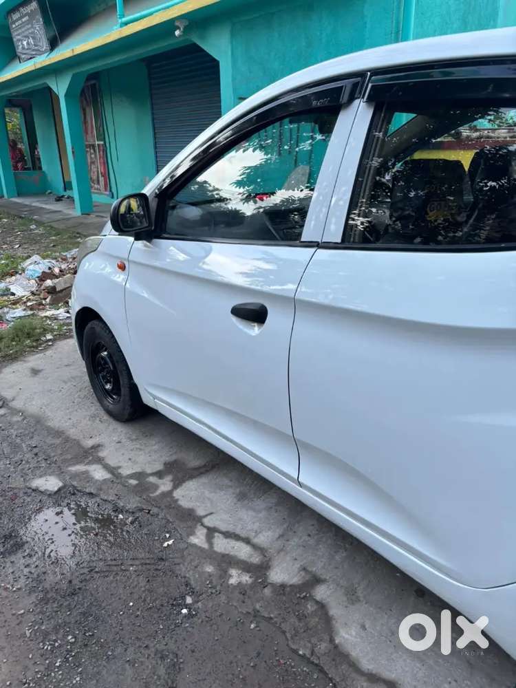 Hyundai Eon 2017 Car