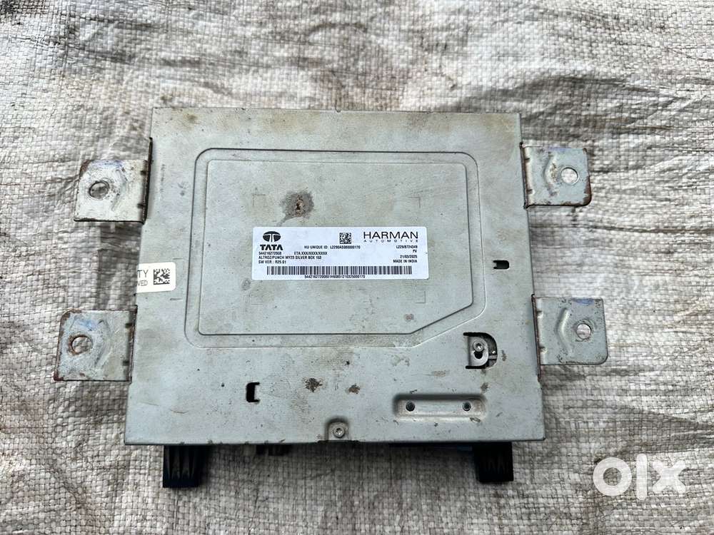 Tata Nexon Infotainment Silver Box (Harman OE)