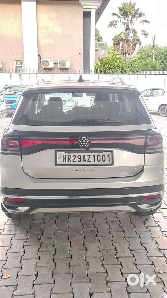 Volkswagen Taigun 1.0 Tsi Highline At, 2022, Petrol