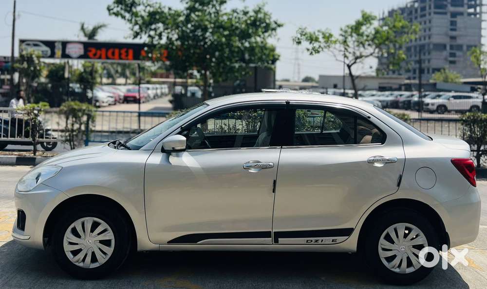 Maruti Suzuki Swift Dzire Vxi(o) At, 2017, Petrol