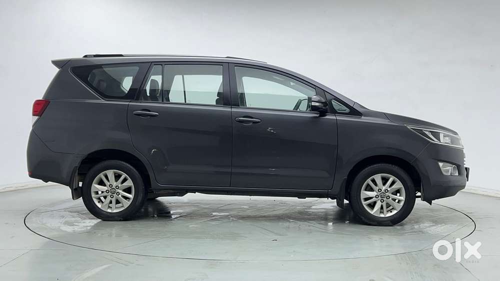 Toyota Innova Crysta [2020-ongoing] 2.7 Gx At 7 Str, 2017, Petrol