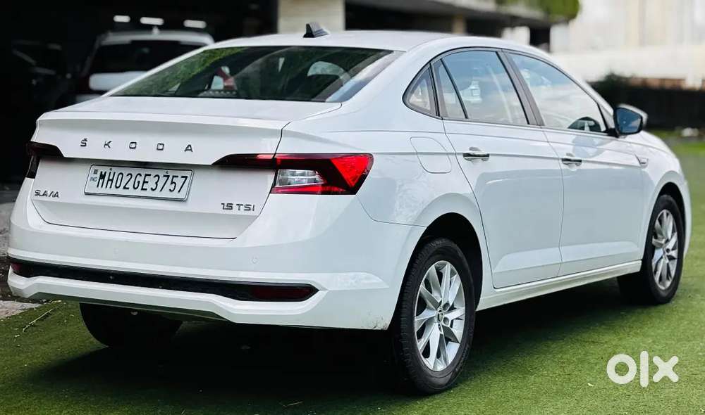 Skoda Slavia Ambition 1.5 Tsi At 2024