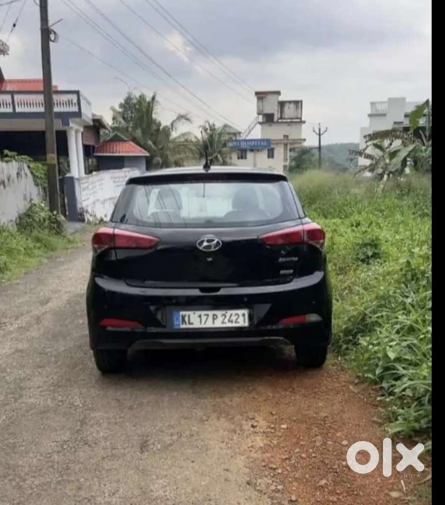 Hyundai I20 2016 Diesel 130000 Km Driven  Good Condetion