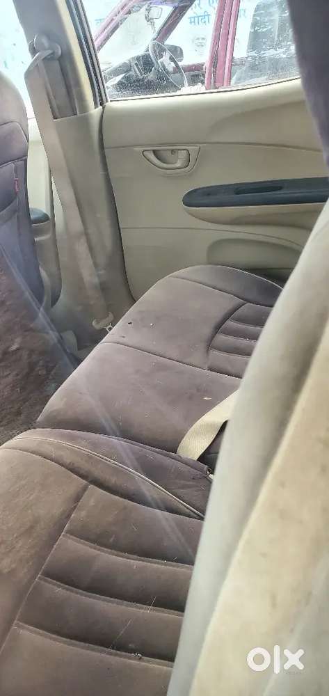 Honda Mobilio Best Condition 7 Seater Car 25plus Mileage Diesel