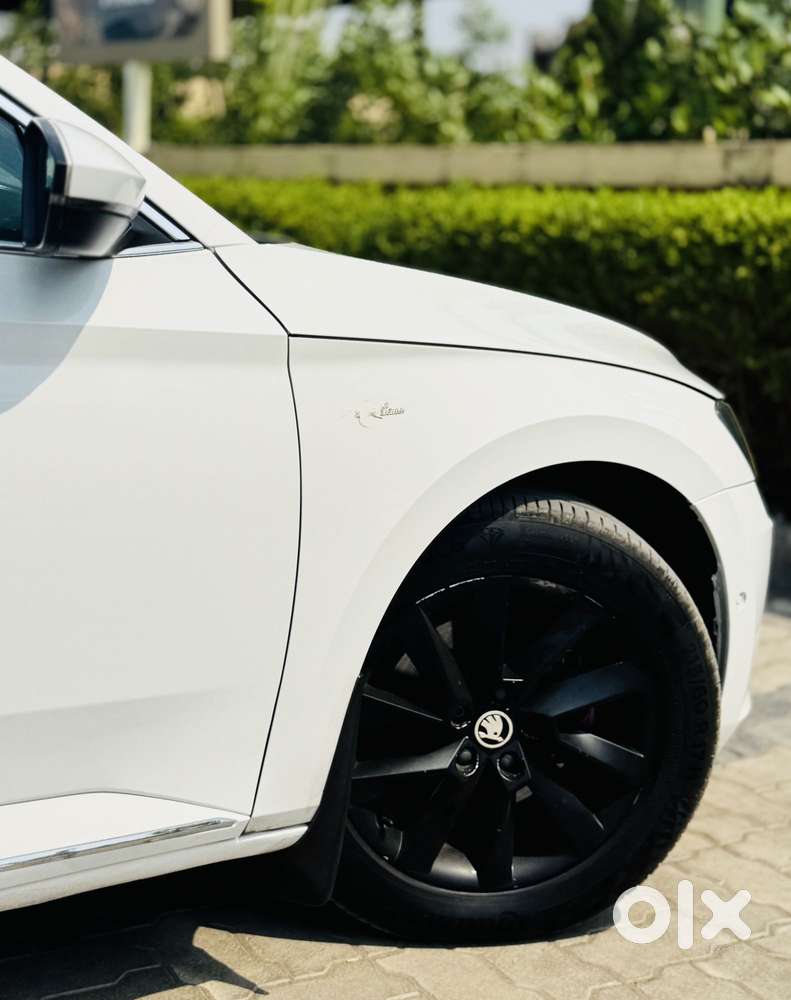 Skoda Superb 2.0 L&k Tsi At, 2018, Petrol