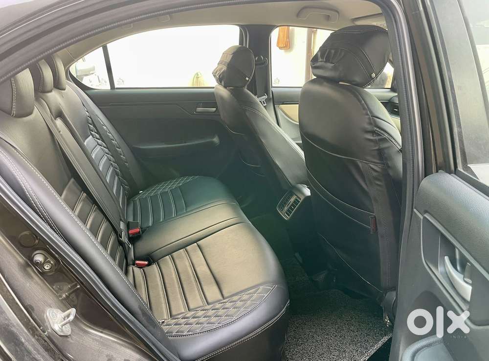 Honda Amaze 2nd Gen Vx, 2025, Petrol