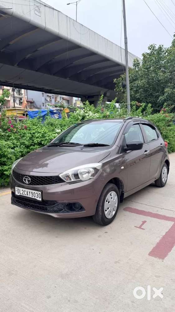 Tata Tiago Xe, 2018, Petrol