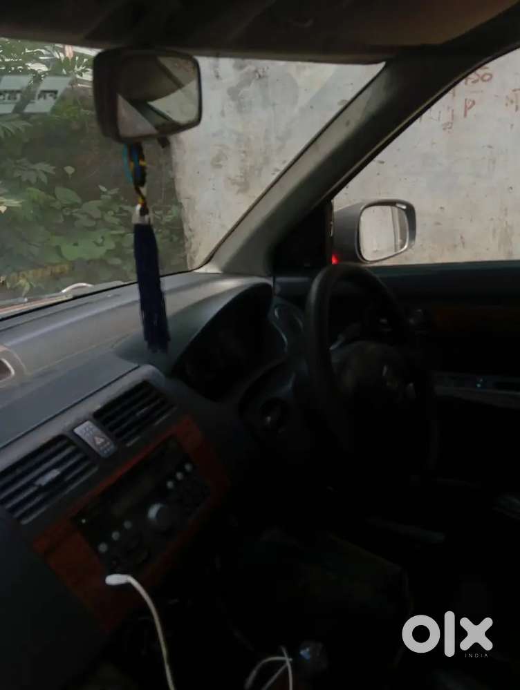 Maruti Suzuki Dzire 2010 Diesel Manual