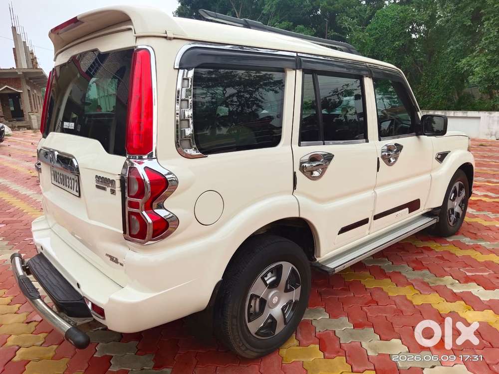 Mahindra Scorpio Classic 2.2 S Mt 9 Str, 2022, Diesel
