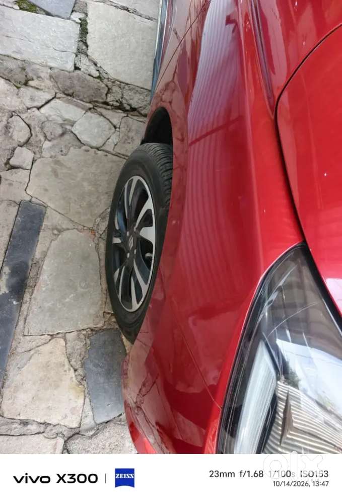 Maruti Suzuki Swift Zxi Petrol 2025
