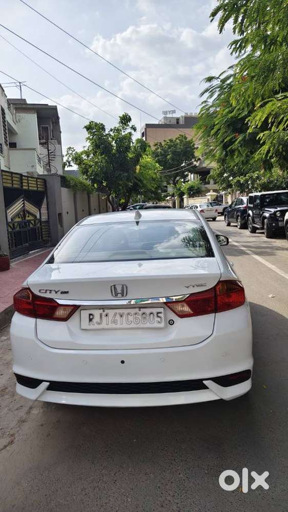 Honda City 1.5 Sv I-vtec Mt, 2017, Petrol