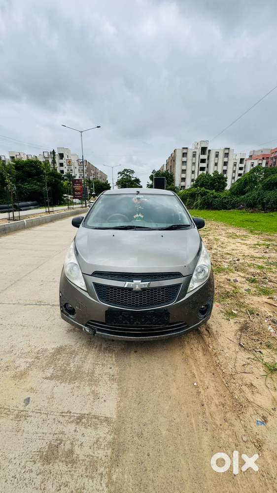 Chevrolet Beat Lt Petrol 2013